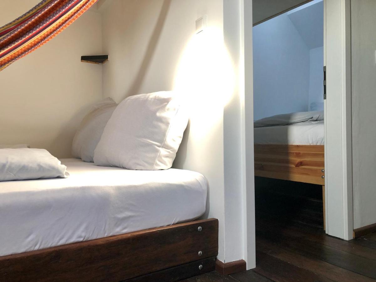 המבורג Schiffshotel "Schlafen Im Hafen" מראה חיצוני תמונה