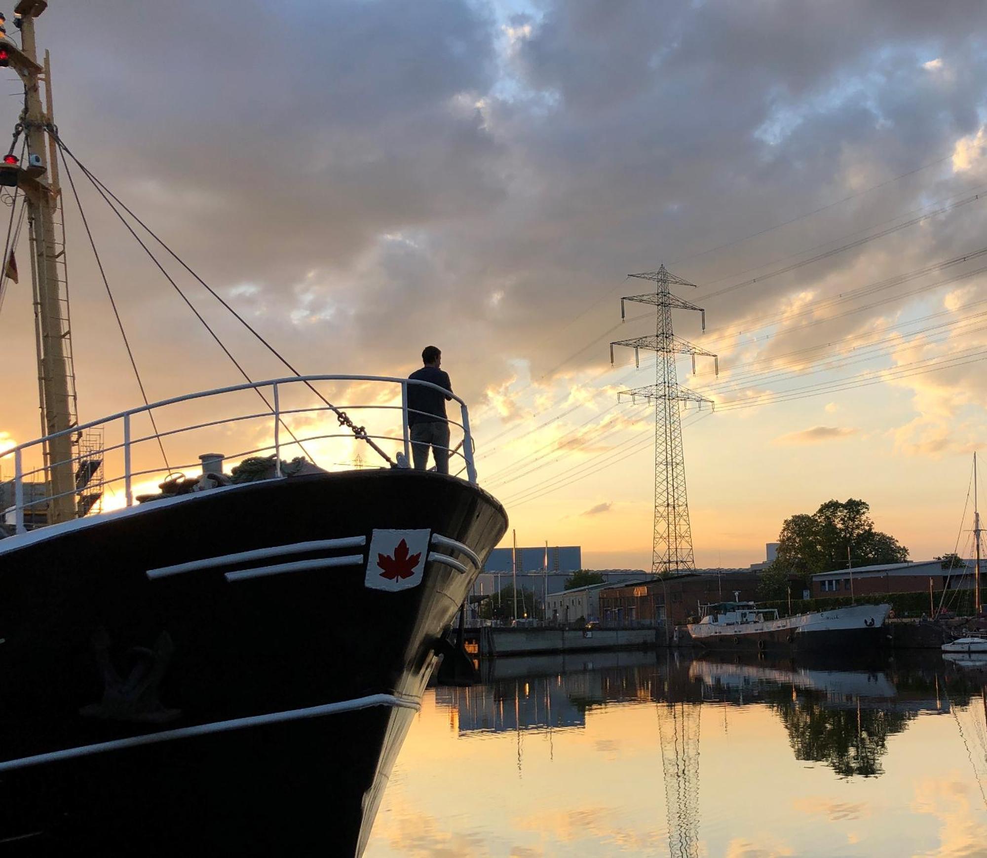 המבורג Schiffshotel "Schlafen Im Hafen" מראה חיצוני תמונה
